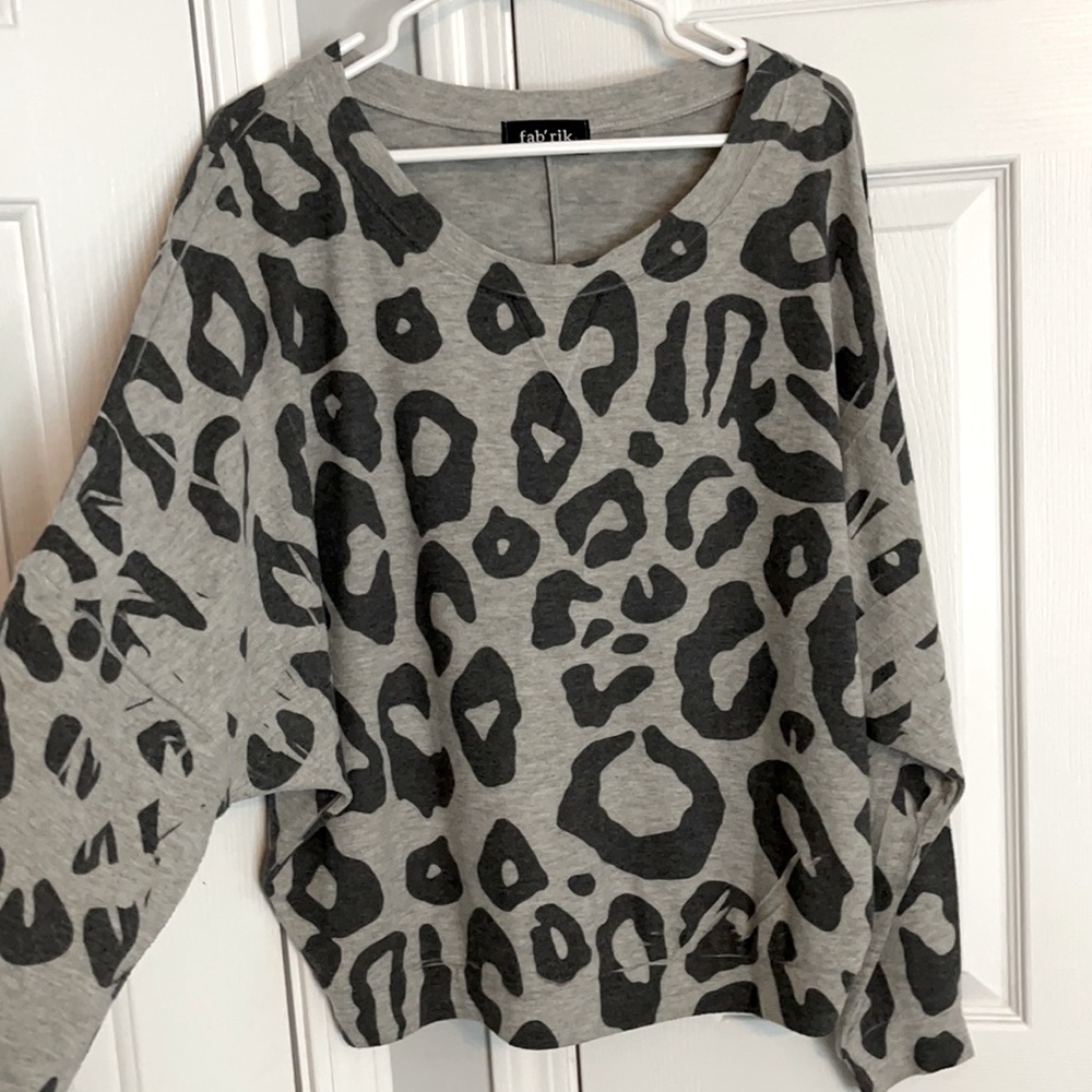 fab’rik lightweight sweater!!!